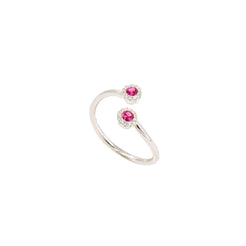 0.2 CT Diamond Finger Ring with Center Ruby Stone