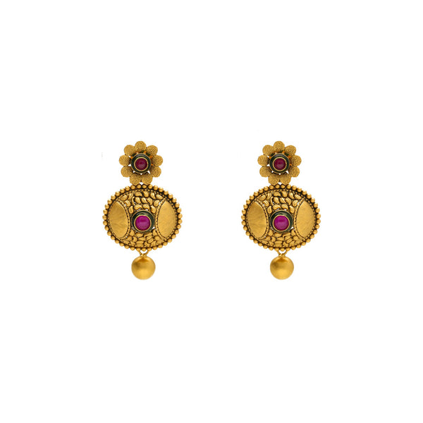 22K Yellow Gold Antique Necklace and Earrings Set W/ Ruby | 


Exuding ethereal charm and an antique allure, the 22K antique gold necklace has a stunning des...