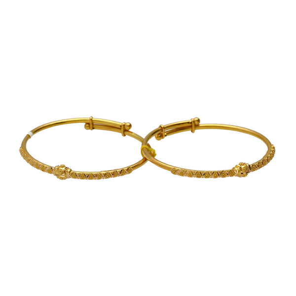22K Yellow Gold Adjustable Beaded Baby Bangles | 
These charmingly simple 22k gold bangles are just what your little one needs to show off their n...