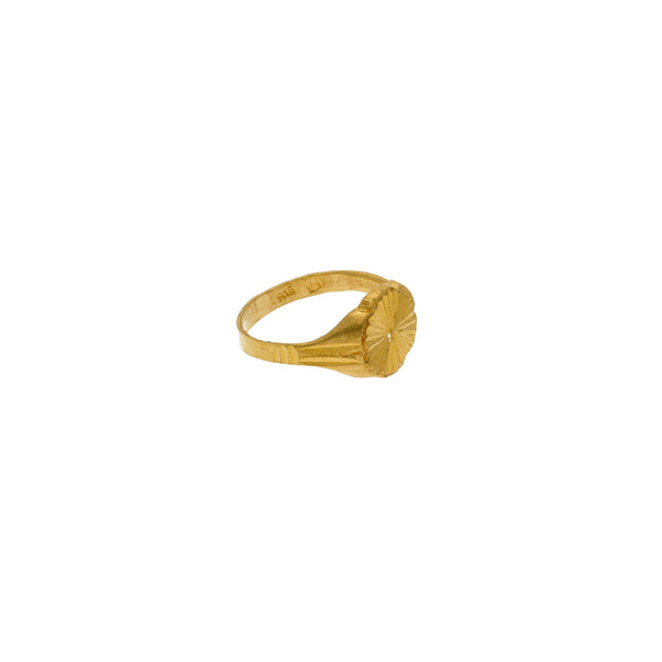 22K Yellow Gold Round Ribbed Baby Ring, 2.1 Grams | 


Explore the many options for accessorizing your child’s wardrobe with jewelry such as this del...