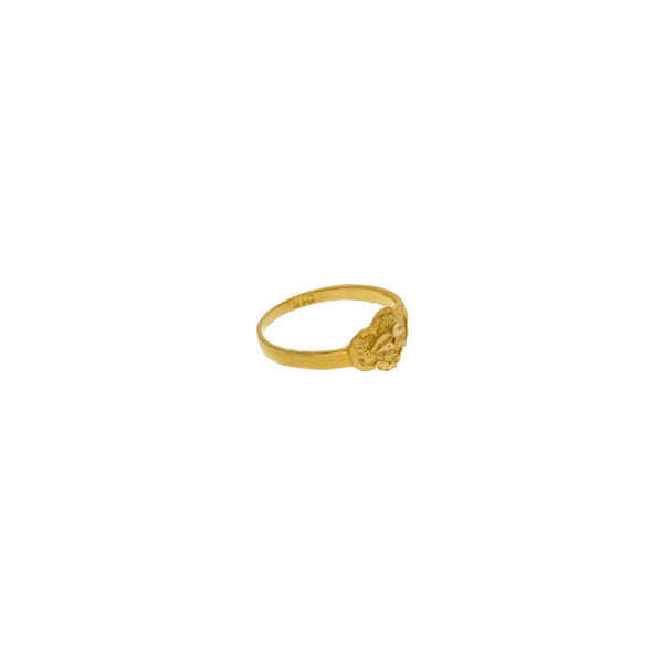22K Yellow Gold Baby Ring W/ Curved Abstract Design | 


Enjoy the simplicity of radiant fine jewelry for kids such as this 22K yellow gold baby ring f...