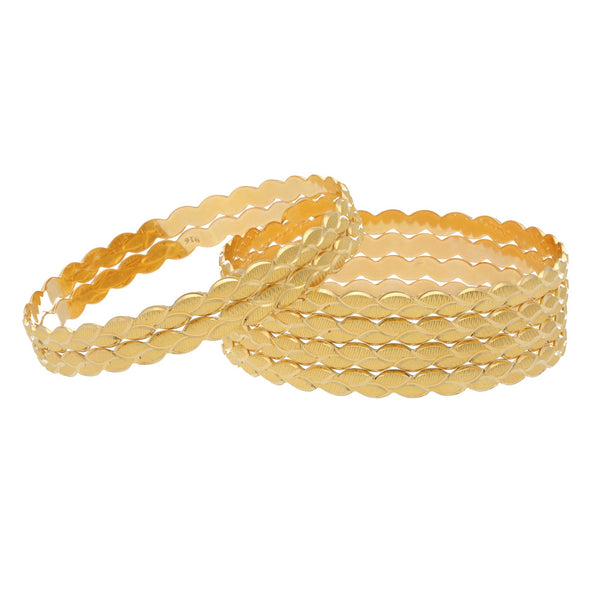 22K Yellow Gold Bangles Set of 6 W/ Grecian Leaf Design | 


Enjoy the beauty of subtle details layered to perfection like this set of six 22K yellow gold ...