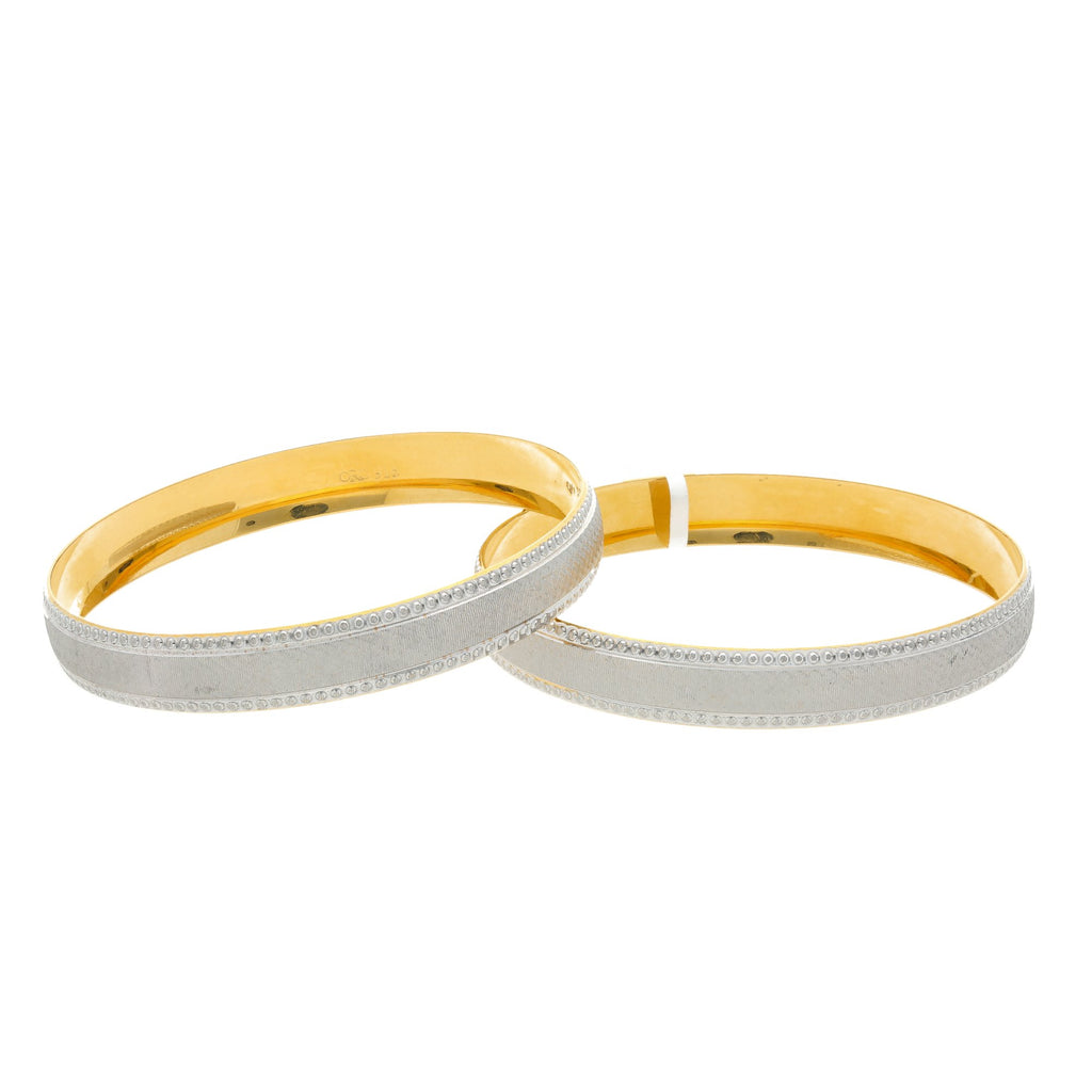 22K Yellow Gold Feminine Bangles Set of Two, 51.4 grams | 


Spoil your lady love with a bangle that's designed exclusively for her. The basic design of th...