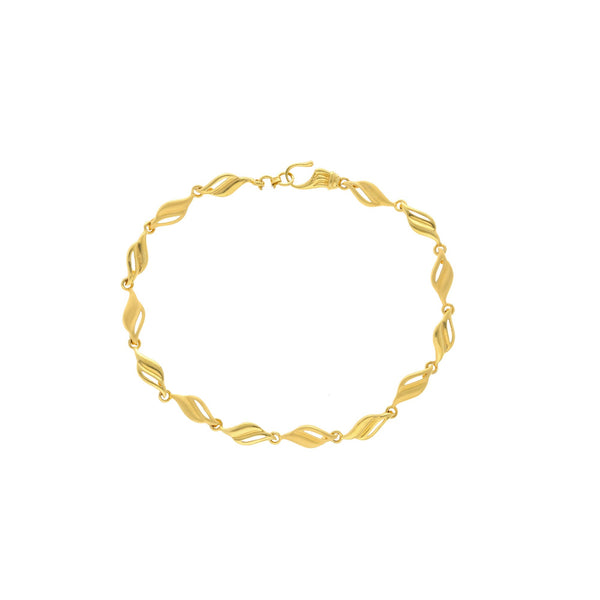 22K Yellow Gold Dazzling Link Peace Bracelet, 6.2 grams | 


Fashioned in solid yellow gold to exude sheer class and style, this exquisite 22K yellow gold ...