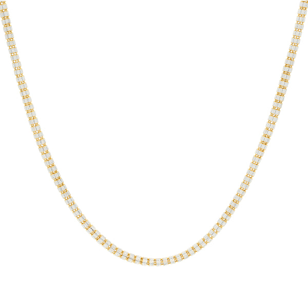 22K Multi Tone Rounded Link Chain W/ Stacked Oblong Beads, 24.3 Grams | 


Make texture a part of your style with this unique 22K multi tone rounded link chain with stra...