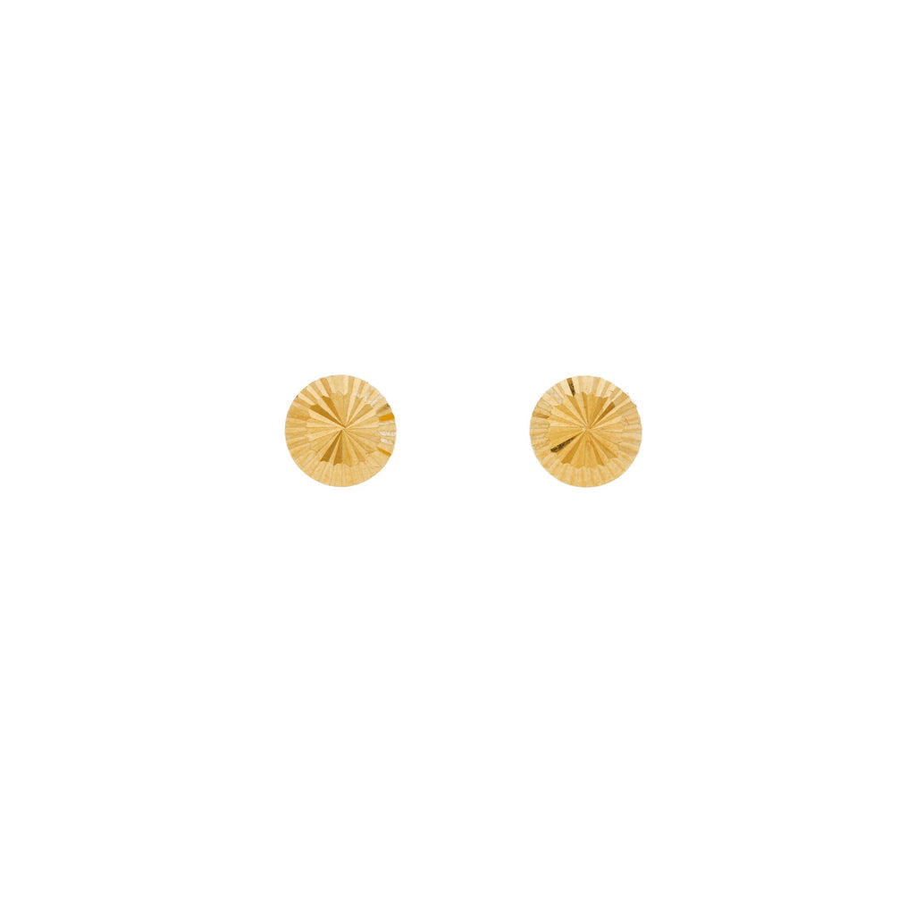 22K Yellow Gold Flat Ribbed Studs | 



Add bold designs in a subtle way with this gorgeous pair of 22K yellow gold studs. The unique...
