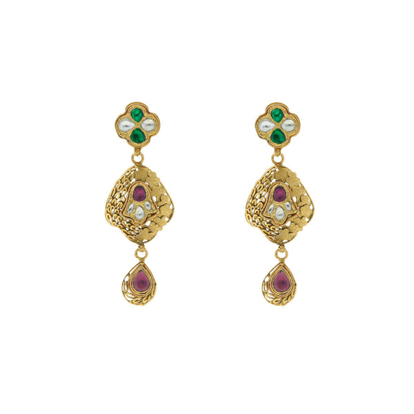 22K Yellow Gold Exquisite Hanging Earrings Finished W/ Kundan, 16.7 grams | 


Highlight your elegance and style with this carefully crafted gold earrings! This classic pair...