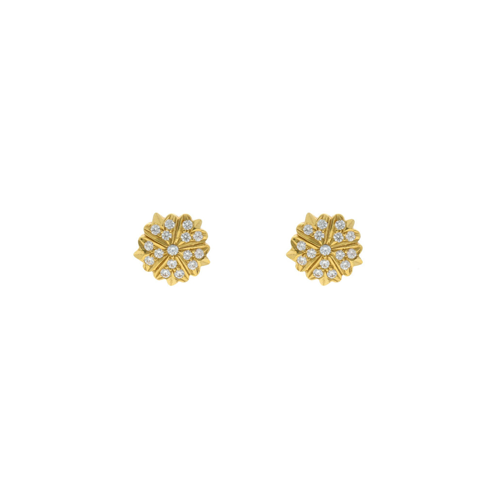 22K Yellow Gold Dangling & Detailed Stud Earrings W/ Cubic Zirconia, 7.8grams | 


A tiny gold earpiece that goes with anything in your wardrobe!The universal 22K yellow gold ea...