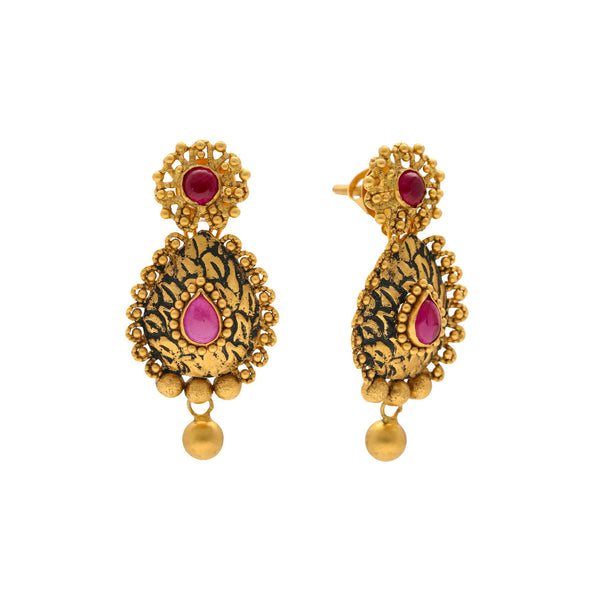 22K Yellow Gold Antique Rachana Earrings | 


Our 22K Yellow Gold Antique Rachana Earrings are truly a one of a kind Virani creation. These ...
