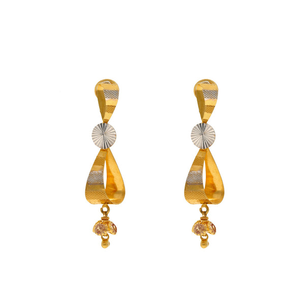 22K Multi-Tone Gold Turvi Earrings | 


Our 22K Multi-Tone Gold Turvi Earrings are sure to turn heads! These one of a kind 22K Indian ...