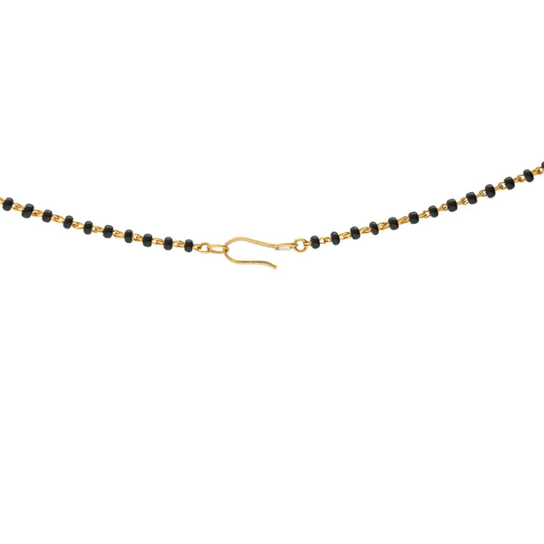 22K Gold Minimalist Mangalsutra Chain Necklace | 


Our 22K Gold Minimalist Mangalsutra Chain Necklace is the perfect understated bridal piece. Th...