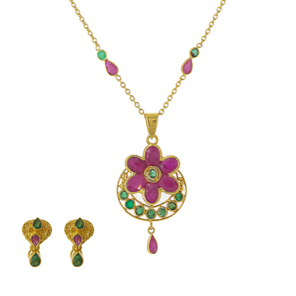 22K Yellow Gold Pendant & Chain Set W/ Ornate Ruby Flower | Simple, sleek and luxurious in this 22K yellow gold pendant and chain set from Virani Jewelers! F...