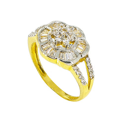 22K Yellow Gold Ring with cz in a floral design