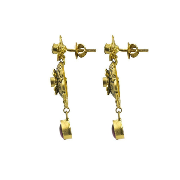 22K Gold Necklace & Earrings Set | Necklace Length 26 Inches. Necklace Minimum Width 2 mm. Necklace Maximum Width 11 mm.