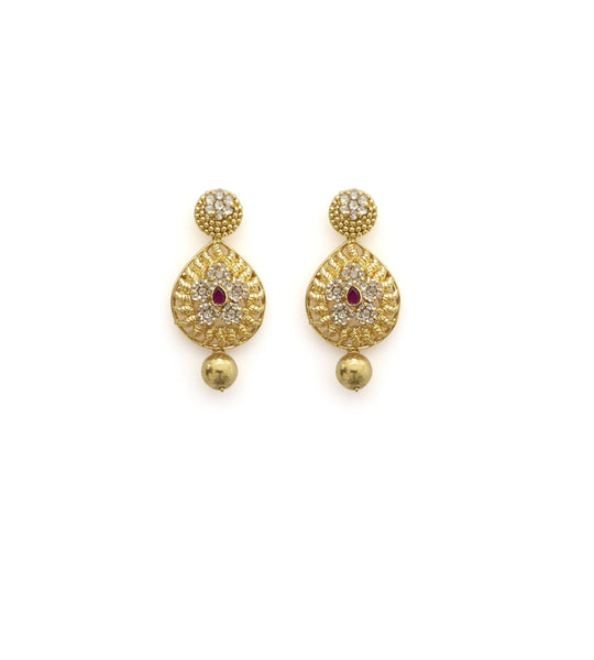 22K Yellow Gold Uncut Diamond Set W/ 16.04ct SI Uncut Diamonds, Rubies, Pearls & Laxmi Kasu | Statement looks begin with the finest statement jewelry, much like this most exquisite 22K yellow...