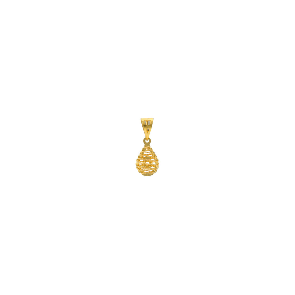 22K Gold Delicate Pear Pendant | 


The 22K Gold Delicate Pear Pendant from Virani Jewelers is the perfect addition to your simple...