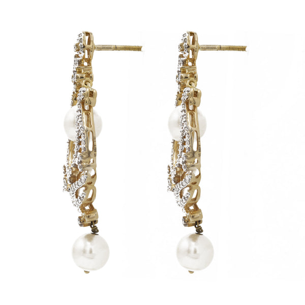 1.21 ct Diamond drop earrings Chandbali in 18 kt Yellow Gold with Pearls | 1.21 ct Diamond drop earrings Chandbali in 18 kt yellow gold with pearls for women. Total weight ...