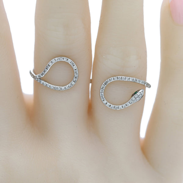 0.4CT Diamond Snake Double Ring Set in 18K White Gold | 0.4CT Diamond Snake Double Ring Set in 18K White Gold for women. Ring features a snake frame set ...