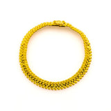 22K Yellow Gold Men's Bracelet W/ Artisanal Fishtail Link | Add a classic touch to your chosen look with this handsome 22K yellow gold men’s bracelet from Vi...
