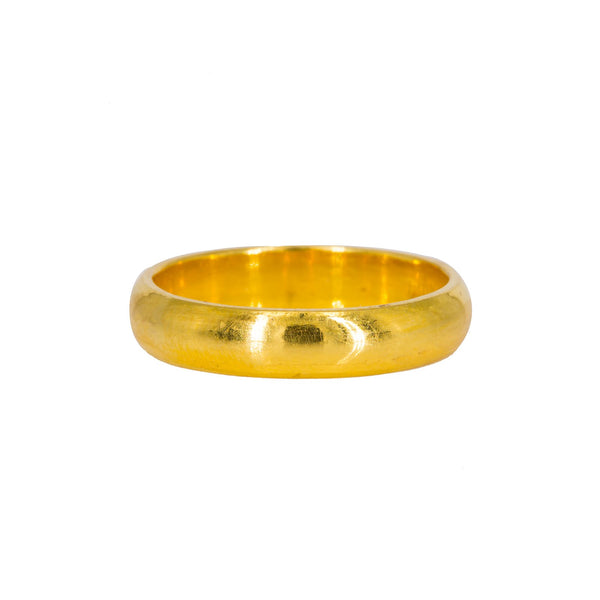 22K Yellow Gold Ring W/ Thick Round Band |  22K Yellow Gold Ring W/ Thick Round Band for women. This classic 22K yellow gold ring features a...