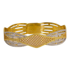 One multi-tone 22K Indian gold bangle featuring an open rhombus design and intricately crafted 22 karat gold.